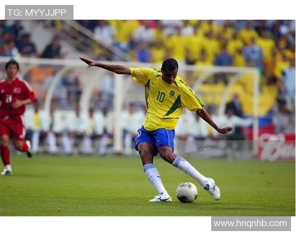 球星经典足球鞋复刻版精选图集 足球历史上的那些传奇之作