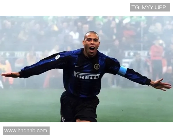 经典足球传奇回顾老一辈球星风采历程再现足球黄金时代的辉煌岁月 经典足球传奇回顾老一辈球星风采历程再现足球黄金时代的辉煌岁月